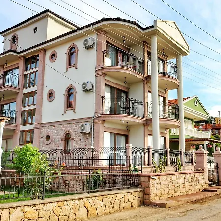 Stone Hill Hotel 3*