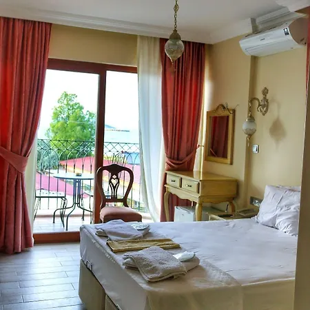 Stone Hill Hotel