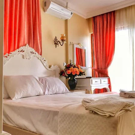 فندق Stone Hill 3*